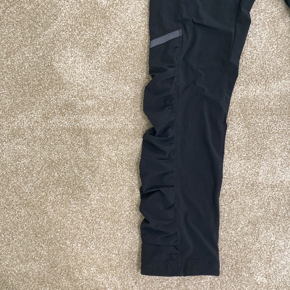 Lululemon lined pants - Picture 3 of 5